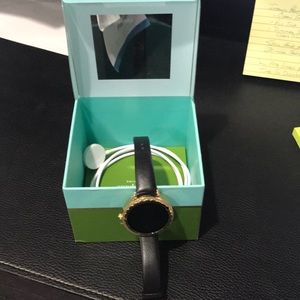 Kate spade scalloped smart watch